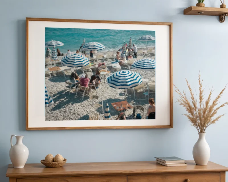 La Plage Nice is a digital painting created by Charles David in 2020